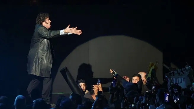 El presidente cantando en Luna Park